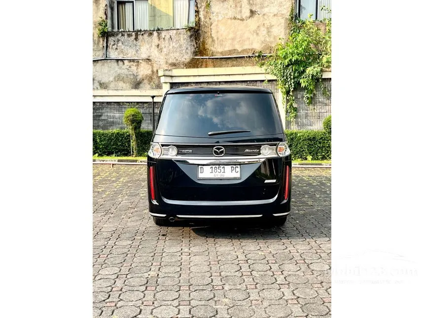 2013 Mazda Biante SKYACTIV-G MPV
