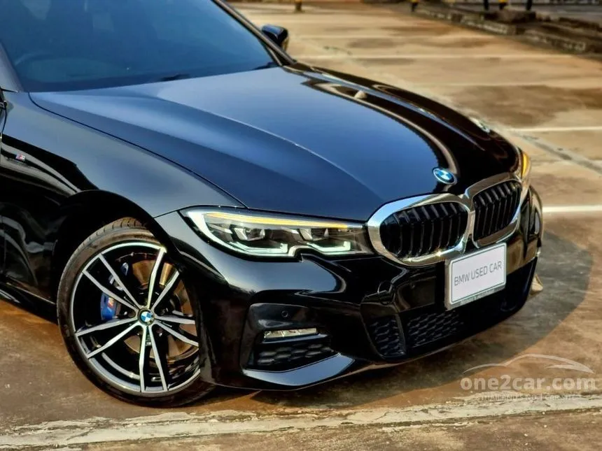 2021 BMW 330e M Sport Sedan