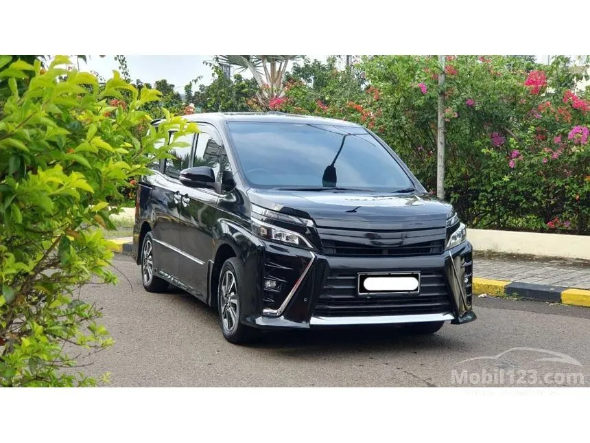 Jual Mobil Toyota Voxy 2018 2.0 di DKI Jakarta Automatic Wagon Hitam Rp 319.000.000