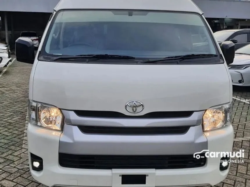 2026 Toyota Hiace Commuter Van