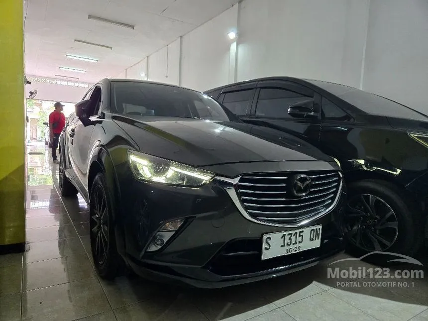 Jual Mobil Mazda CX