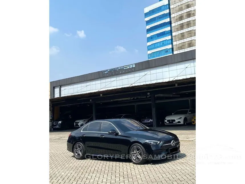 2023 Mercedes-Benz C300 AMG Line Sedan