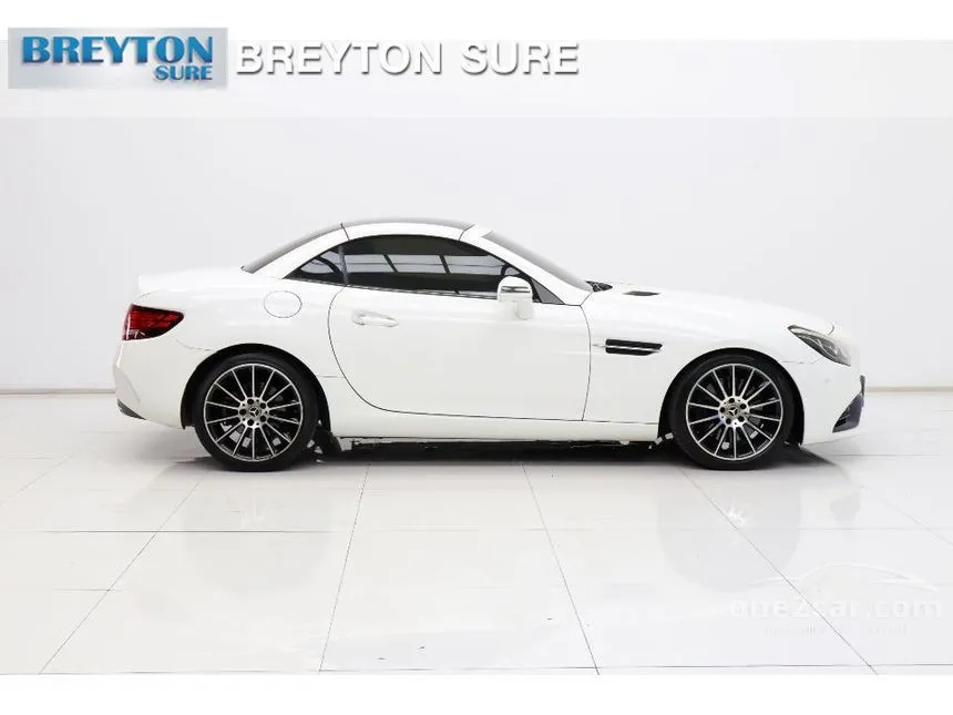 2017 Mercedes-Benz SLC300 AMG Dynamic Convertible