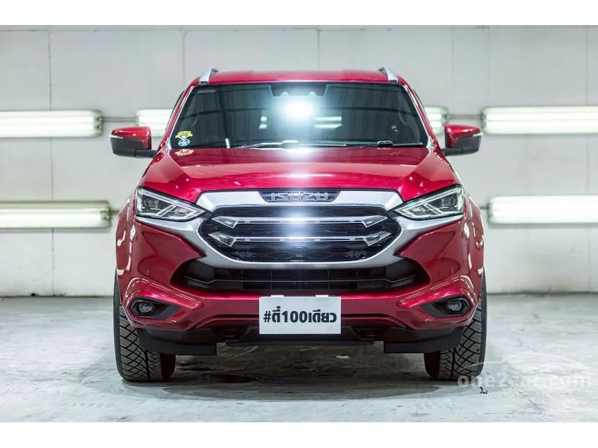 2022 Isuzu MU-X Ultimate SUV