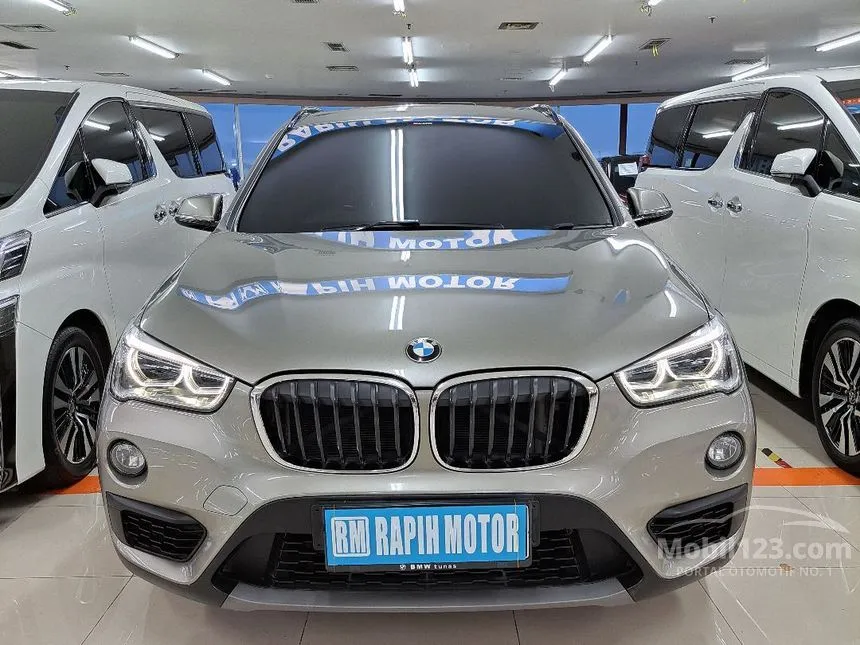 Jual Mobil BMW X1 2018 sDrive18i Dynamic 1.5 di DKI Jakarta Automatic SUV Silver Rp 398.000.000