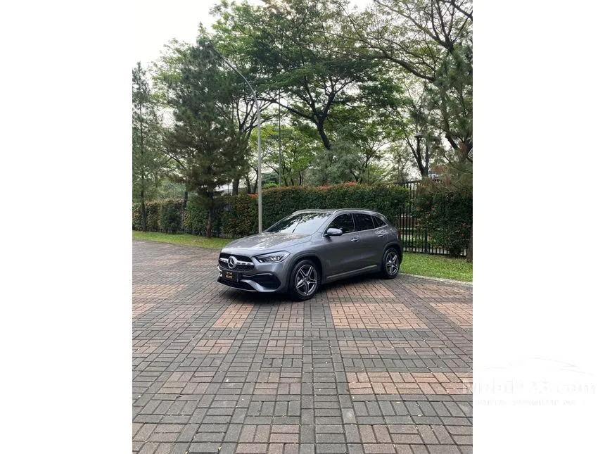 2023 Mercedes-Benz GLA200 AMG Line SUV