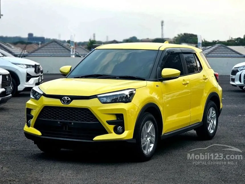 Jual Mobil Toyota Raize 2024 G 1.2 di Jawa Timur Automatic Wagon Kuning Rp 205.400.000