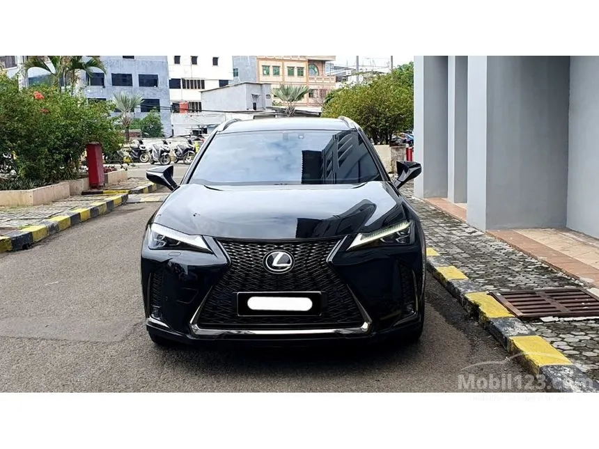 Jual Mobil Lexus UX 200 2019 F Sport 2.0 di DKI Jakarta Automatic SUV Hitam Rp 402.000.000