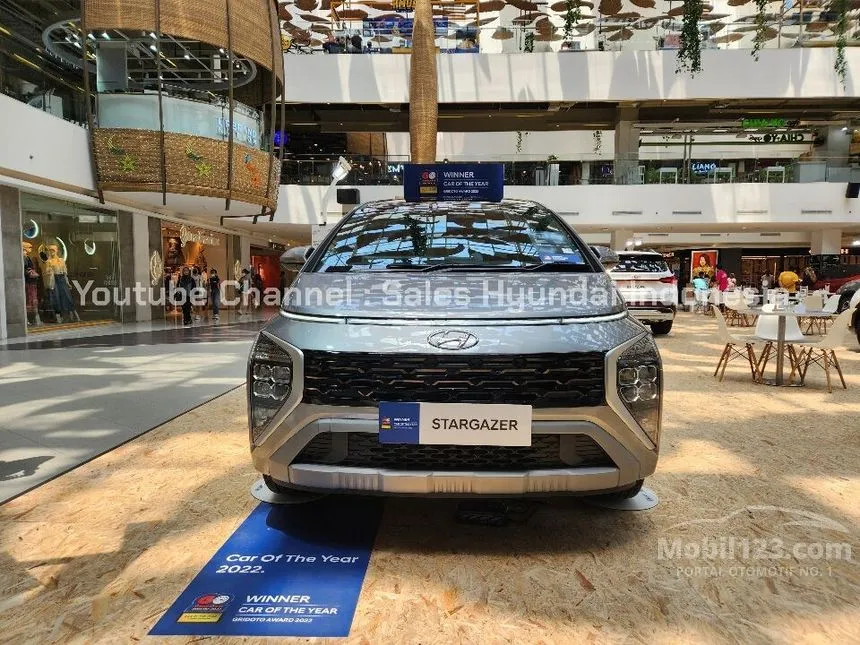 Jual Mobil Hyundai Stargazer 2024 Prime 1.5 di Banten Automatic Wagon Silver Rp 260.000.000