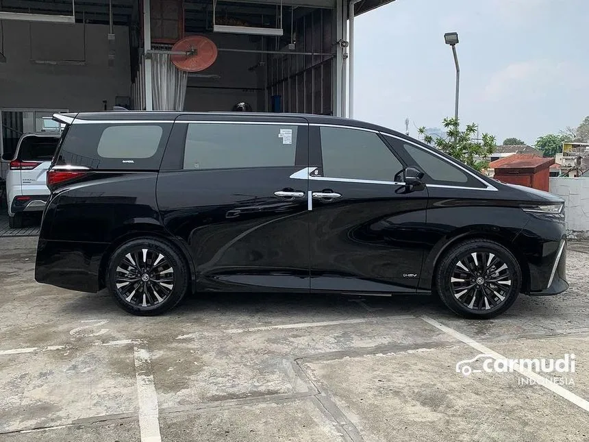 2024 Toyota Alphard HEV MPV