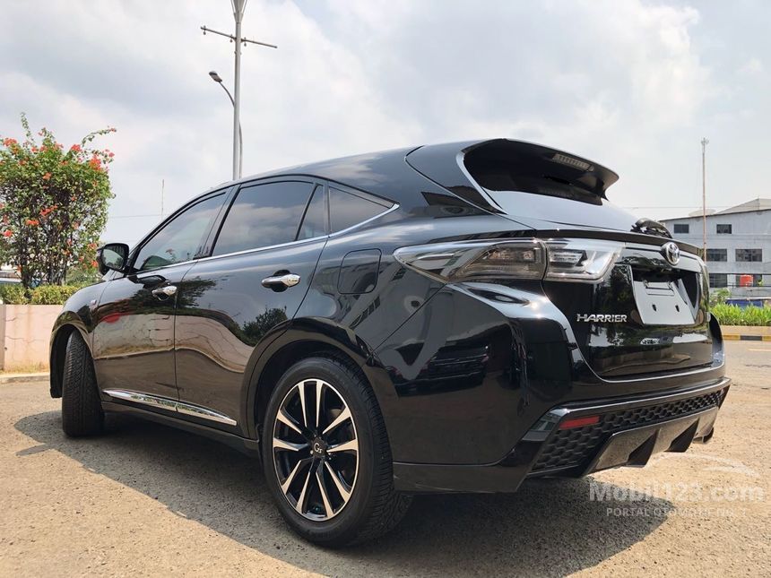 Toyota harrier xu60