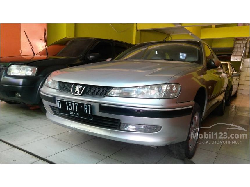 Jual Mobil Peugeot 406 2000 D9 2.0 di Jawa Barat Manual 