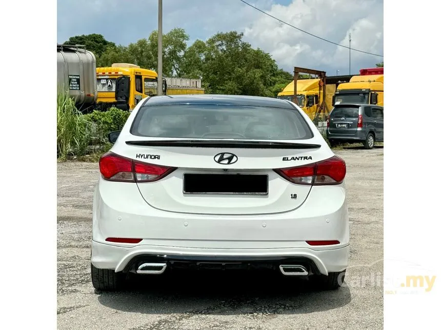 2015 Hyundai Elantra Premium Sedan