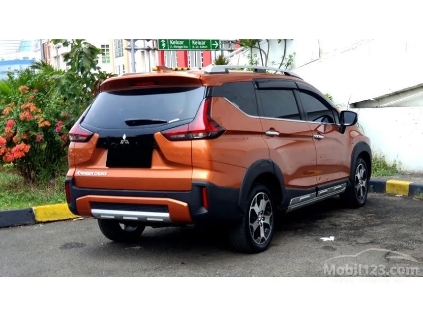 2020 Mitsubishi Xpander CROSS Premium Package Wagon