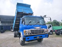 1995/98 HINO KING 8825cc Steel Tipper 1600kg