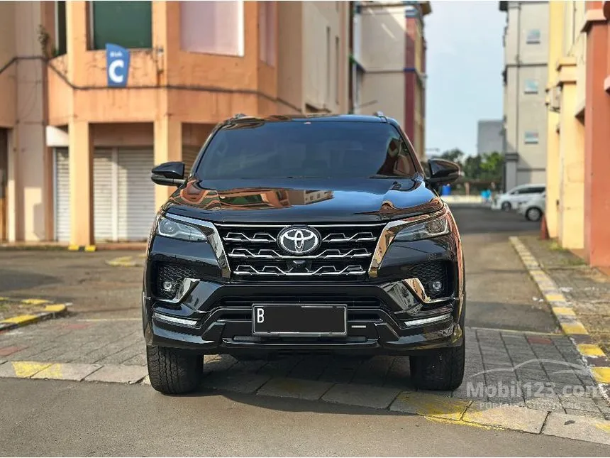 2022 Toyota Fortuner GR Sport 4X2 SUV