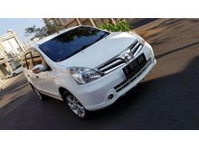 2011 Nissan Grand Livina 1.5 Ultimate MPV - Istimewa