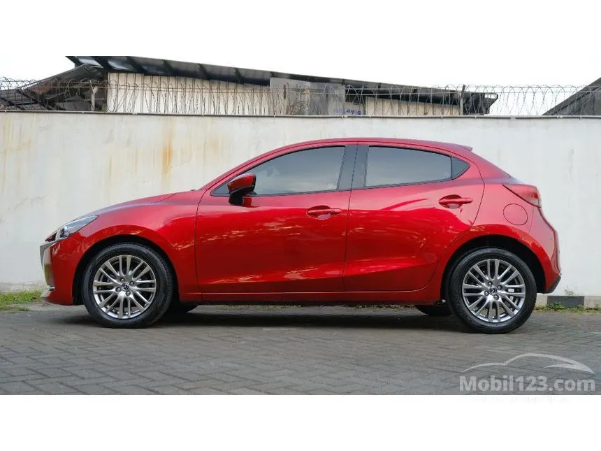2022 Mazda 2 Sedan