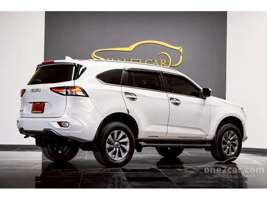 2022 Isuzu MU-X Elegant SUV