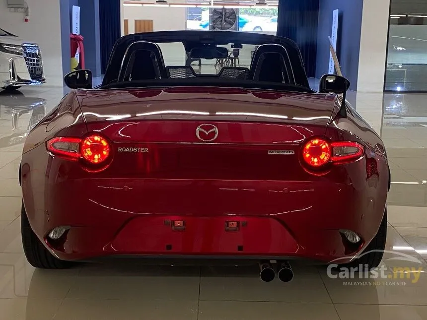 2021 Mazda Roadster S Convertible