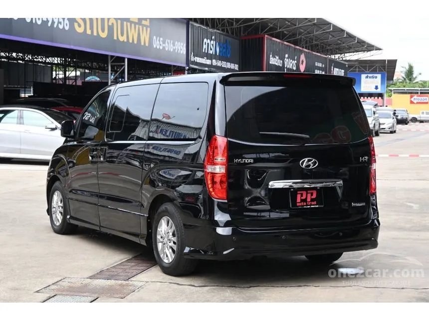 2016 Hyundai H-1 Deluxe Van