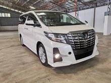 2015 Toyota Alphard 2.5 G SA MPV / PRE-CRASH SAFETY SYSTEM / ROOF MONITOR