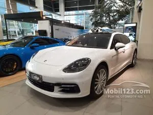 2018 Porsche Panamera 2.9 4S Hatchback White on Cream SPECIAL PRICE