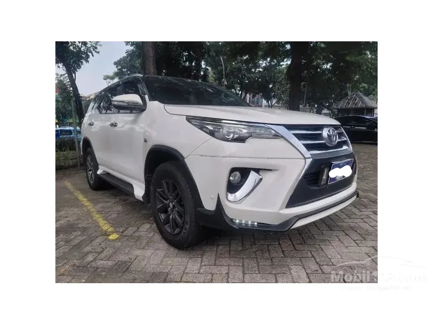 2016 Toyota Fortuner SRZ 4X2 SUV