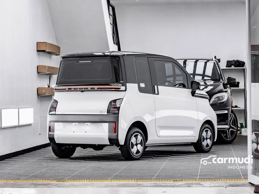 2024 Wuling Air EV Long Range Hatchback