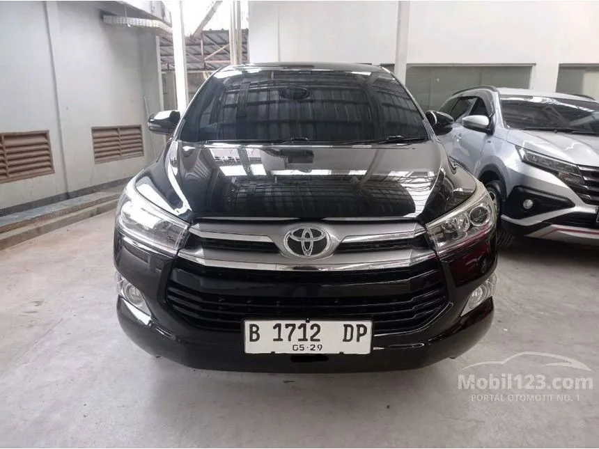 Jual Mobil Toyota Kijang Innova 2019 V 2.0 di Banten Automatic MPV Hitam Rp 279.900.000