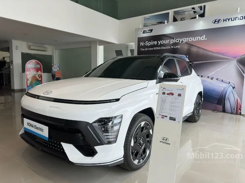 Jual Mobil Hyundai Kona 2024 Electric Long Range Signature di Banten Automatic Wagon Putih Rp 608.000.000