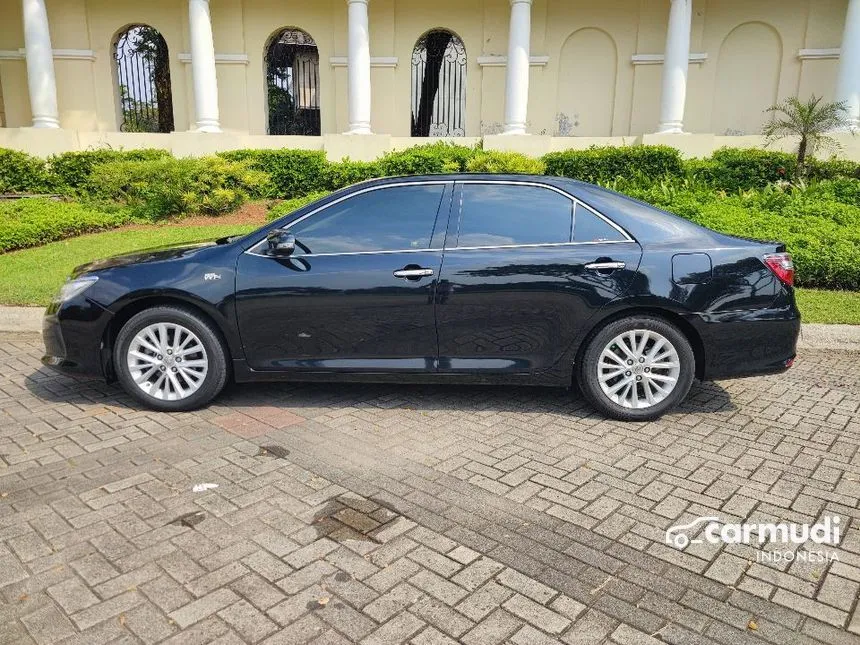 2018 Toyota Camry V Sedan