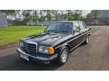 1985 Mercedes-Benz 280E 2.7 Sedan ASLI MATIC Vin Tembus Interior Ori LEngkap Bumper LAMpu US