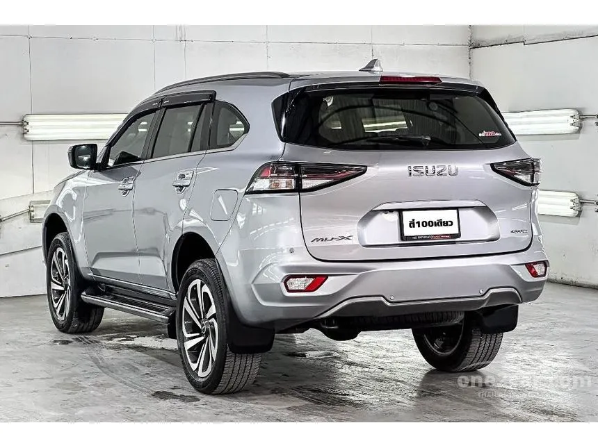 2021 Isuzu MU-X Ultimate SUV