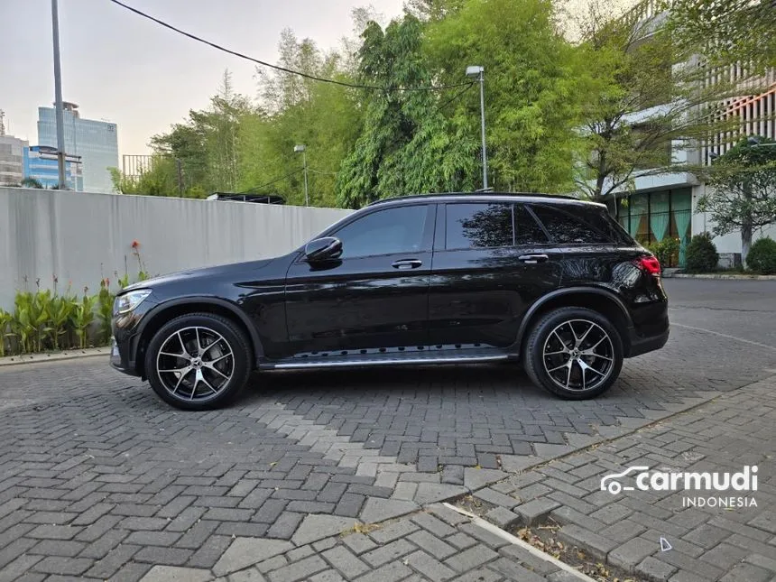 2022 Mercedes-Benz GLC200 AMG Line Night Edition SUV