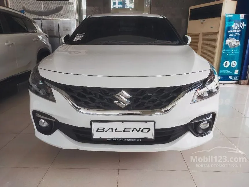 Jual Mobil Suzuki Baleno 2023 1.5 di Jawa Timur Automatic Hatchback Putih Rp 220.000.000