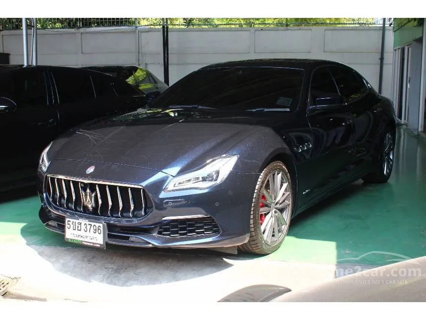 2022 Maserati Quattroporte Sedan