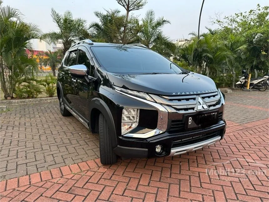 Jual Mobil Mitsubishi Xpander 2021 CROSS 1.5 di Banten Automatic Wagon Hitam Rp 232.000.000