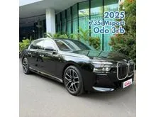 2024 BMW 735i 3.0 M Sport Sedan Black ATPM 735 i Msport Hitam 2025