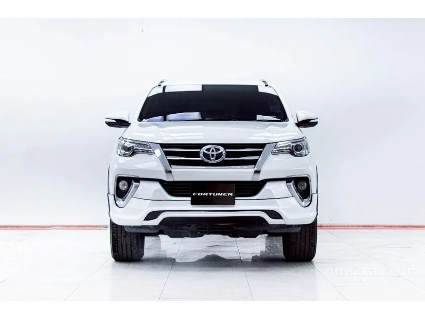 2017 Toyota FORTUNER V SUV