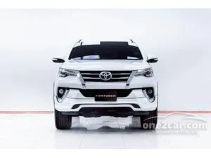 2017 Toyota FORTUNER 2.4 V SUV