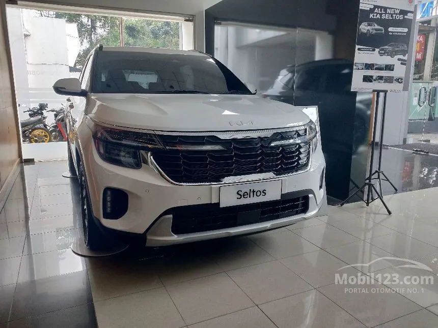 Jual Mobil KIA Seltos 2023 GT Line 1.4 di Jawa Barat Automatic Wagon Putih Rp 446.500.000