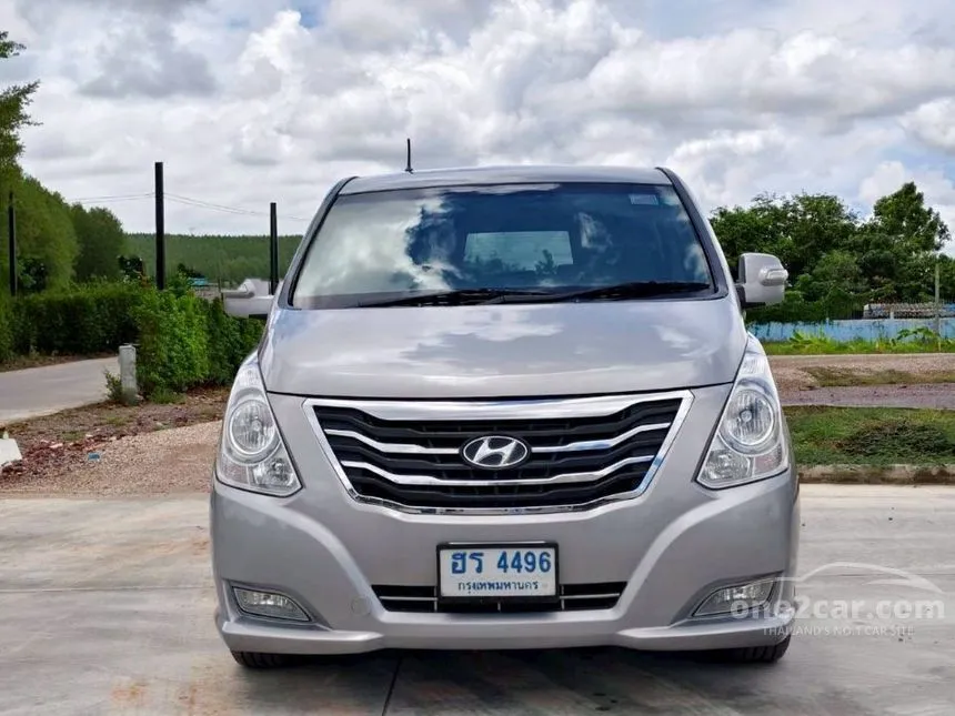 2014 Hyundai H-1 Elite Van