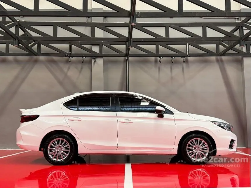 2023 Honda City V Sedan