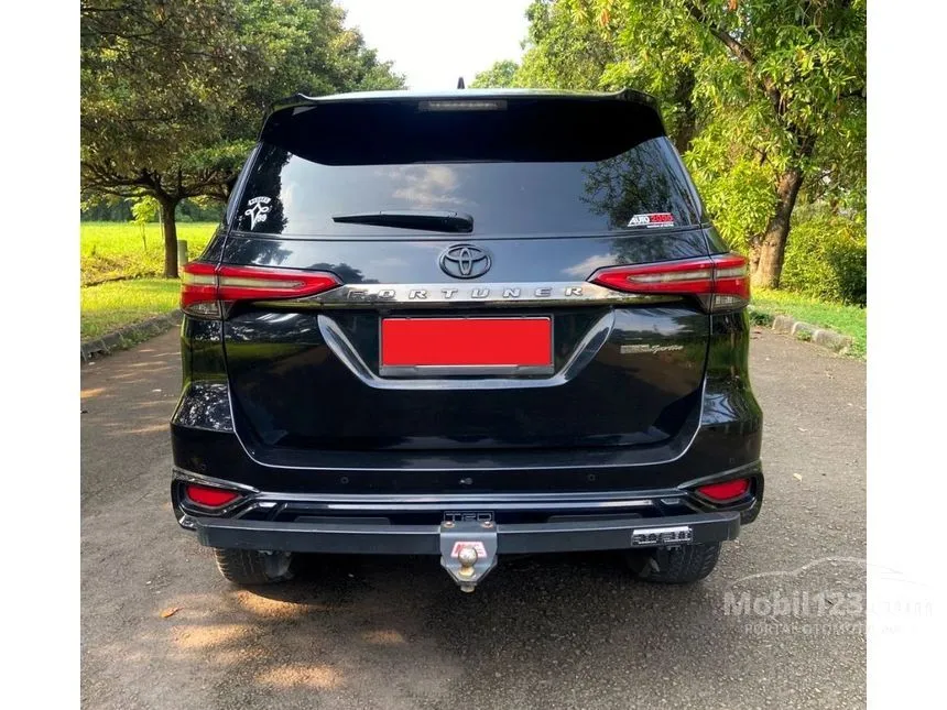 Jual Mobil Toyota Fortuner 2021 VRZ TRD 4X2 2.4 di Banten Automatic SUV Hitam Rp 449.000.000