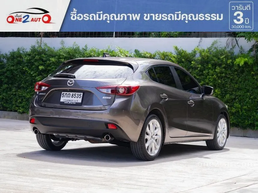 2016 Mazda 3 S Sports Hatchback