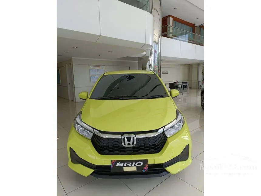 Jual Mobil Honda Brio 2023 E Satya 1.2 di DKI Jakarta Automatic Hatchback Kuning Rp 181.300.000