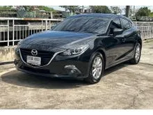2014 Mazda 3 2.0 (ปี 14-18) E Sports Hatchback