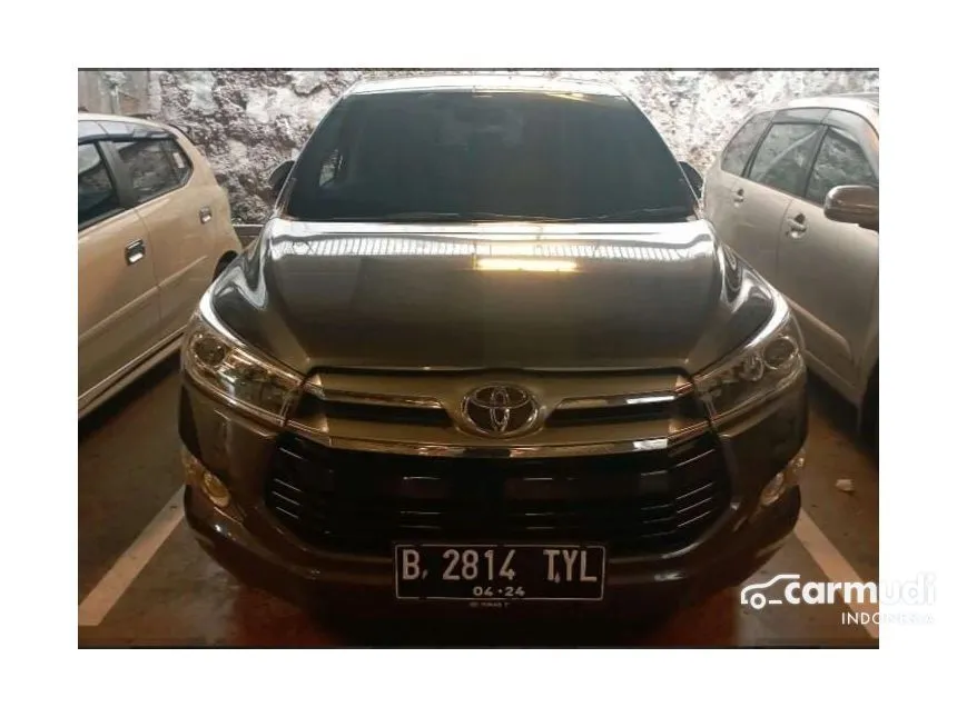Jual Mobil Toyota Kijang Innova 2019 V 2.0 di Jawa Barat Automatic MPV Abu