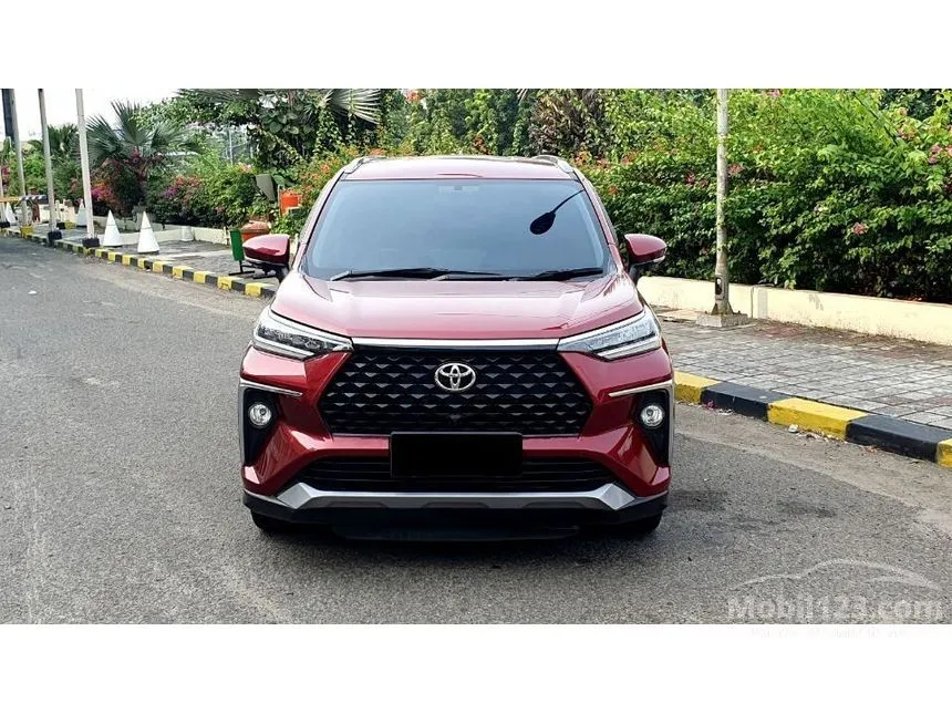 Jual Mobil Toyota Veloz 2022 Q 1.5 di DKI Jakarta Automatic Wagon Marun Rp 229.000.000
